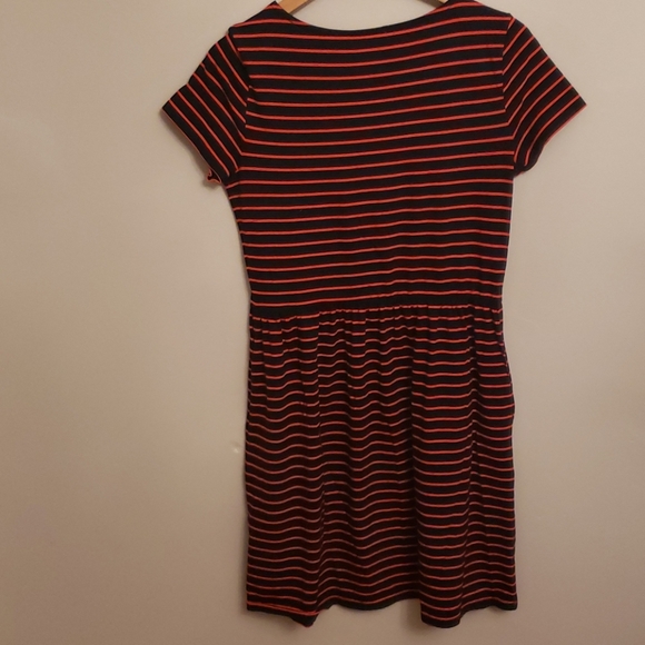 Super comfortable joe fresh dress. - Picture 2 of 3